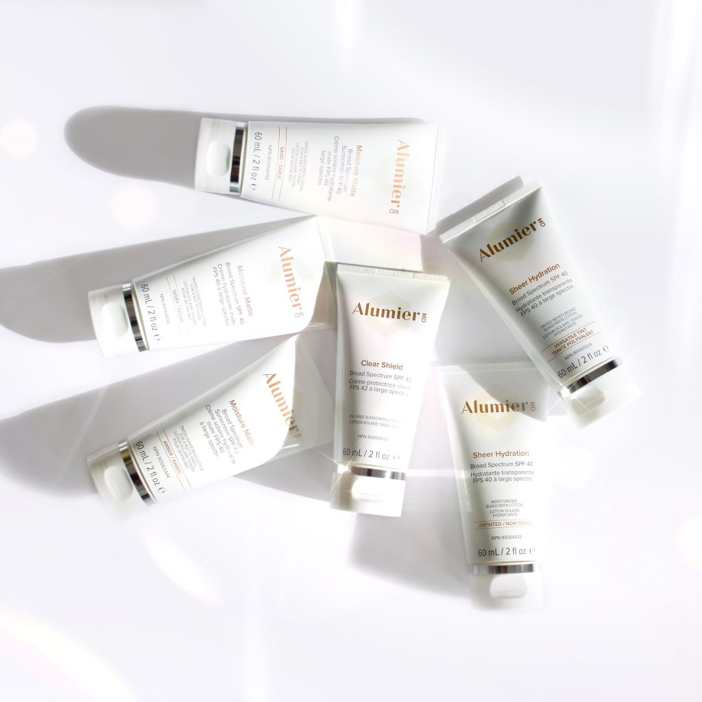 Why You Should use Sunscreen & Vitamin C Everyday